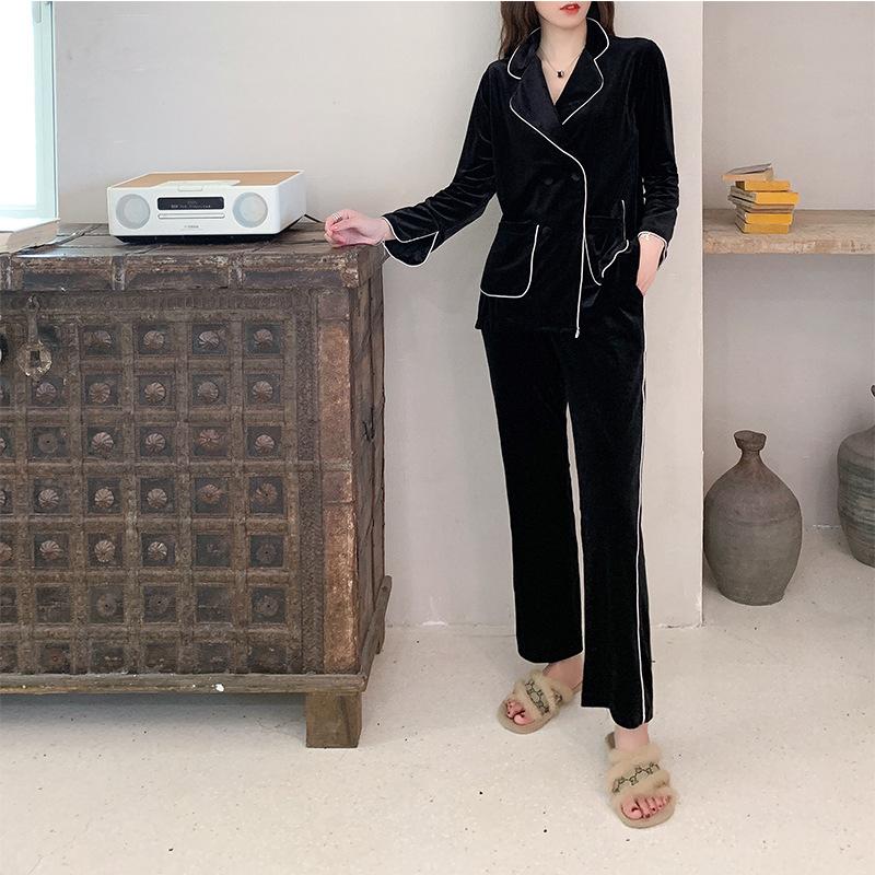 

Женская домашняя одежда Пижамы бархатные теплые с длинными рукавами пижамы сексуальные отложной воротник домашняя одежда осень-зима велюровая ночная рубашка M чёрный