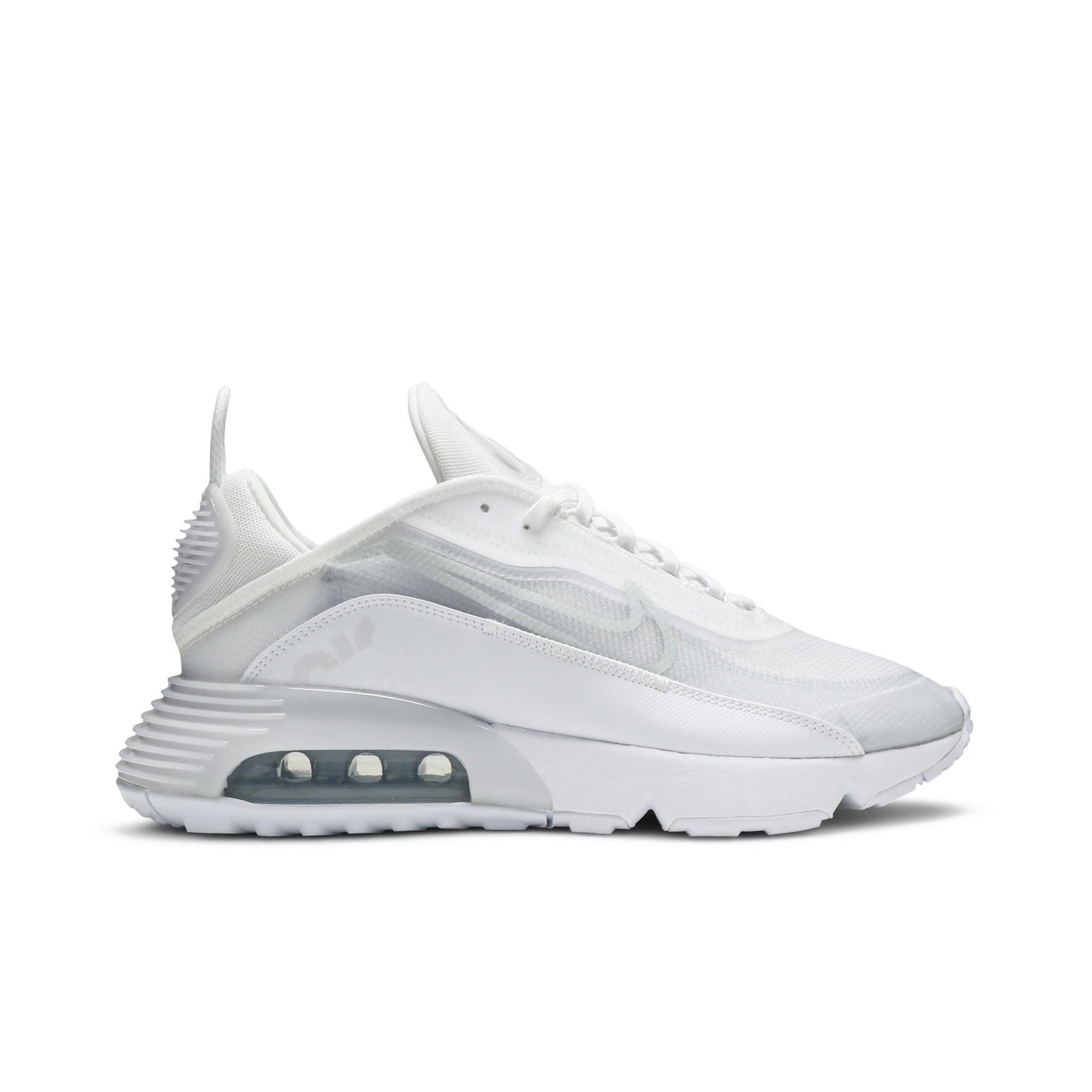 Nike Air Max 2090 `Triple White`
