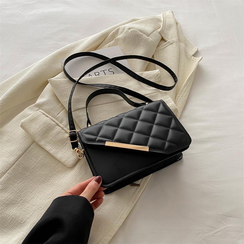 Fashionable Pu Leather Shoulder Bag Trendy Street Style Crossbody Bag With Magnetic Closure чёрный