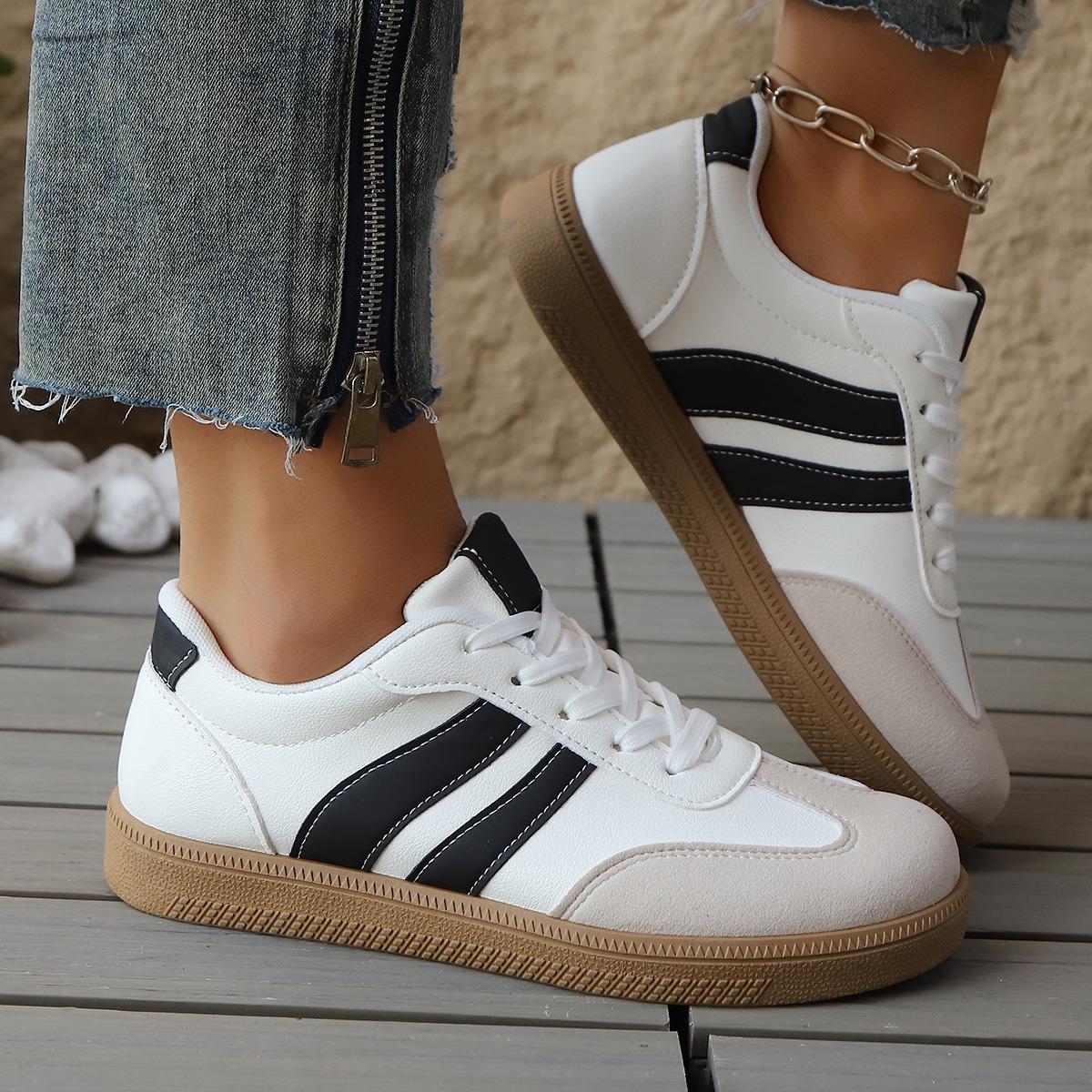 

Ladies Casual Sports Shoes - Ctrasting Stripes, Comfortable To Wear All Seas, Versatile for All Seass, Comfortable Fabric Lining 42 чорний