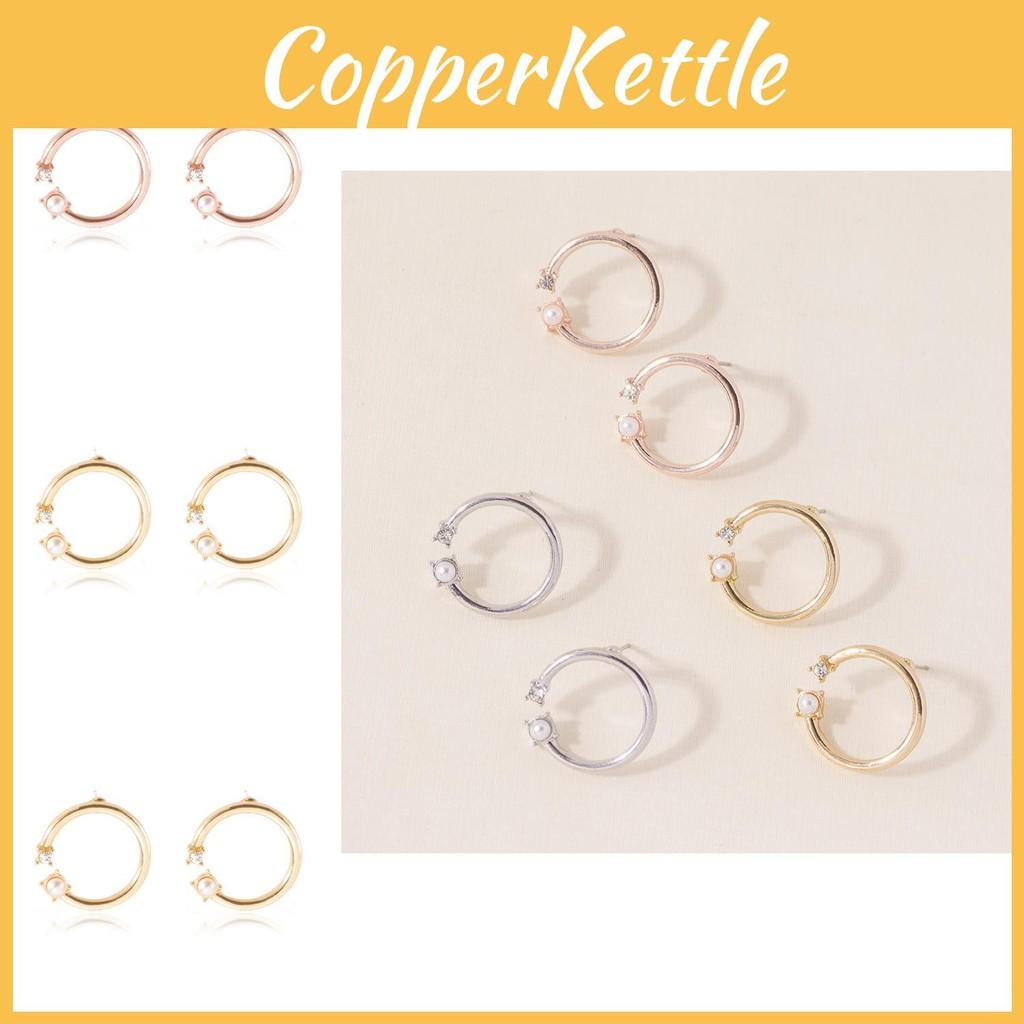 Elegant Pearl Alloy Stud Earrings Womens Geometric Design Fashion Modern