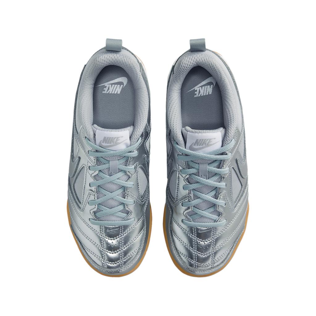 Nike Gato LV8 GS Chrome Gum Buty Sportowe Dziecięce Srebrny Metalik-Srebrny Biały II7084-001