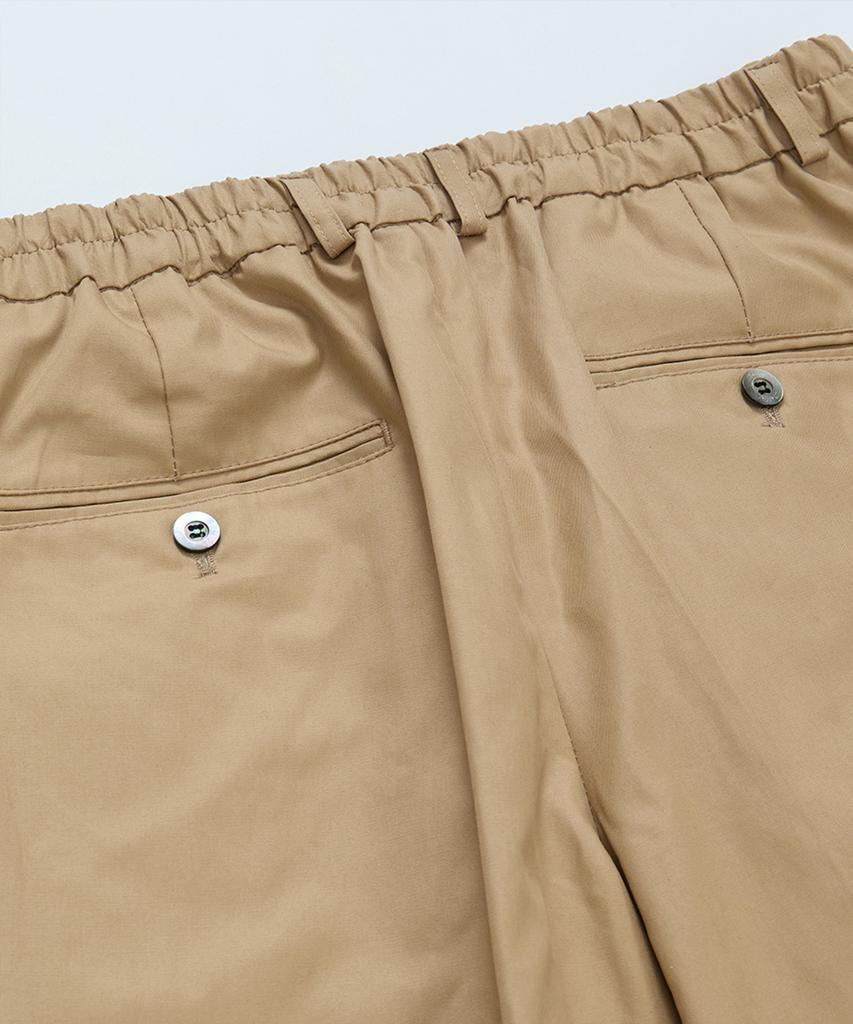 BELLIEF Gabardine Cotton Single Pleat Banding Chino (Khaki)