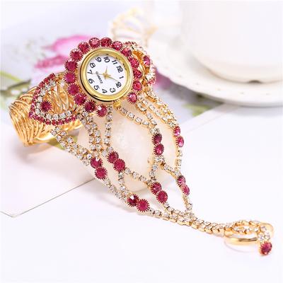 Ladies Quartz Wristwatch with Finger Ring Women  Bracelet Vintage Bangle Rhinestone Watch