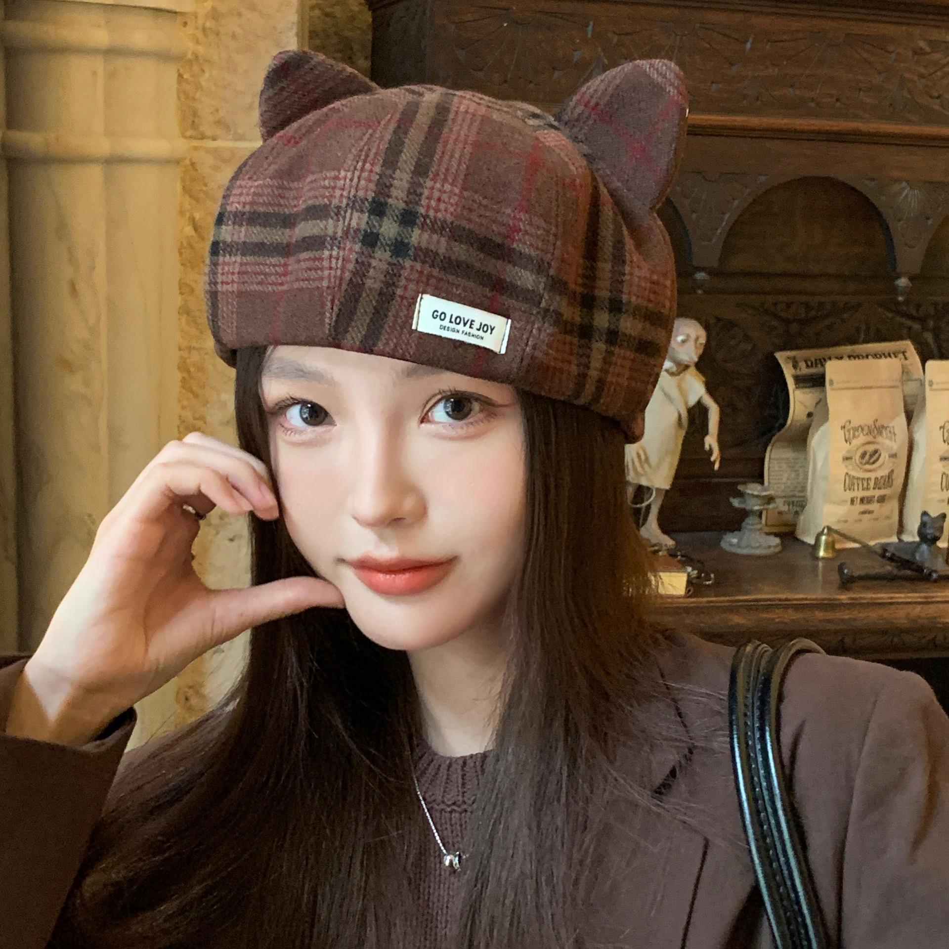 

2025 Женский милый берет с кошачьими ушками - Большой окружности, льстящий лицу, универсальный для весны/осени бордовый