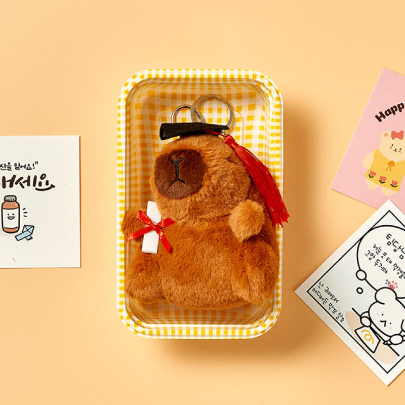 

Graduation Capybara Keychain + Message Card + Checkbox Bachelor s Mocapivara + Checkbox