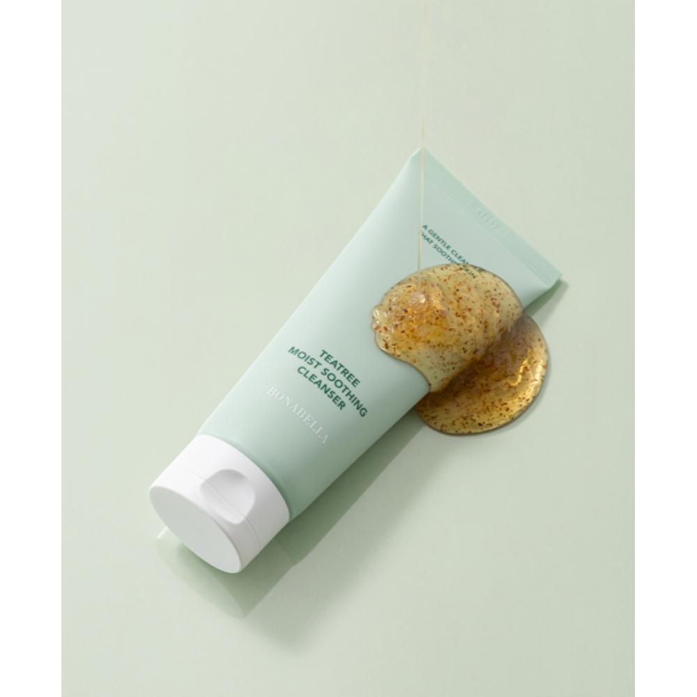 Bonabella Tea Tree Moist Soothing Cleanser 120ml