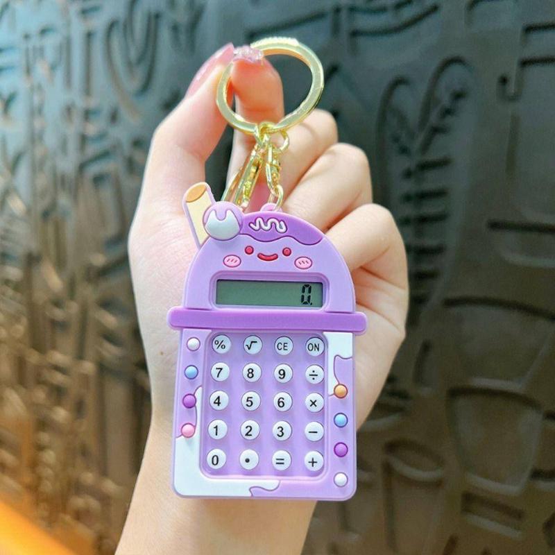Key Chain, Kawaii Candy Color Mini Calculator, Portable Lightweight 8 Digits Display Maze School Supplies Office