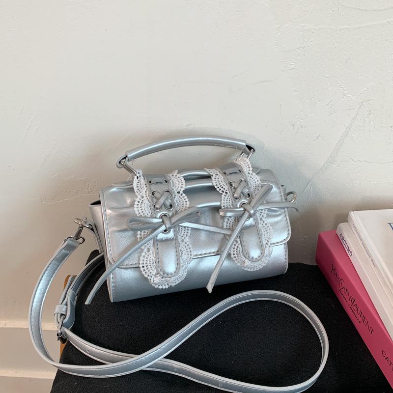 Premium texture portable small bag women's new fashion lace shoulder bag retro commuter messenger bag