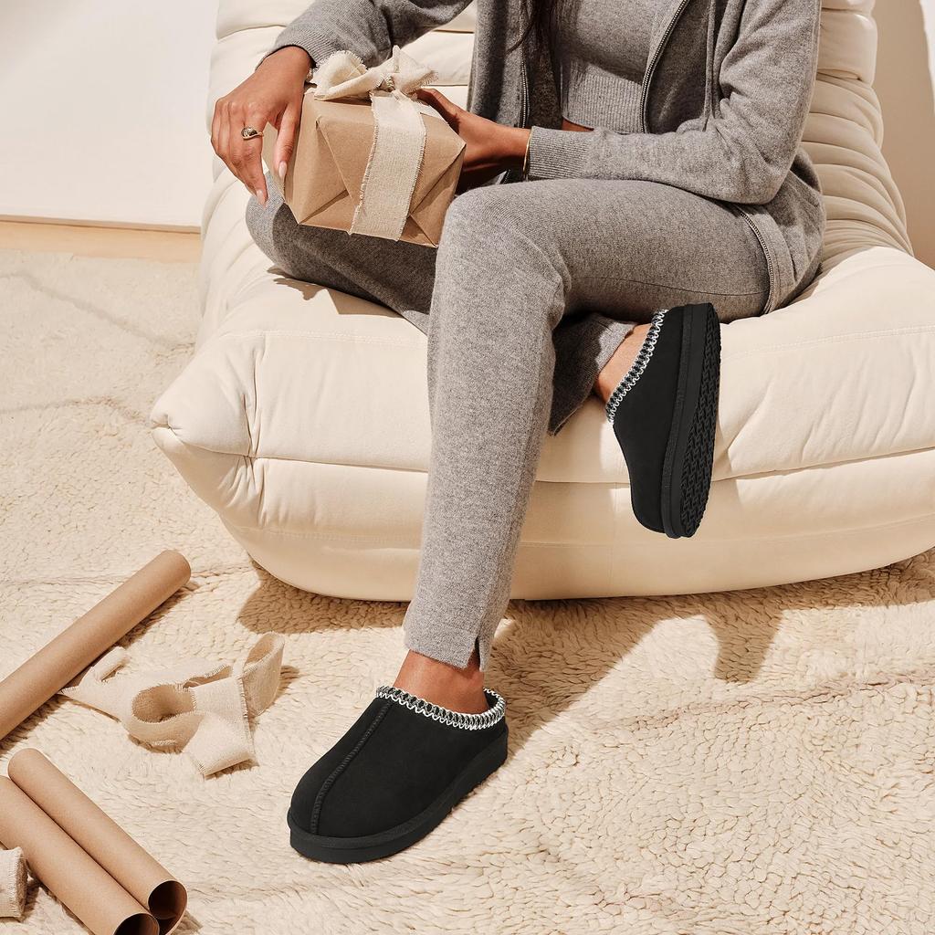 Fashion Crestar Women's Memory Foam Fuzzy Slippers New Genuine Suede Fluffy Slippers Women Men Cozy Warm House Shoes Indoor and Outdoor