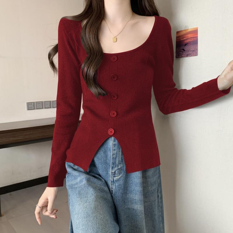 

Solid color versatile square neck straight shoulder knitted sweater women s autumn large size thin high-end split-ended bottoming shirt top One Size