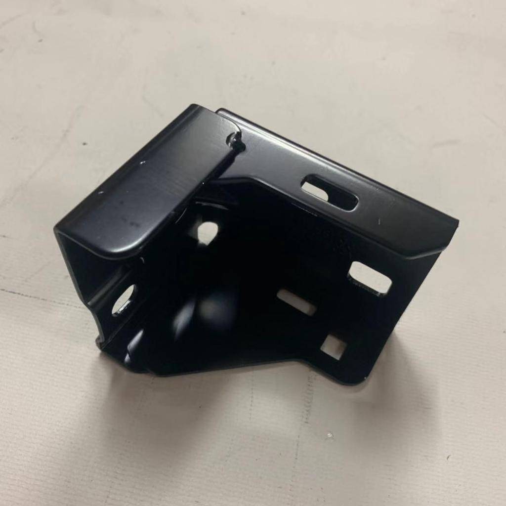 Radiator Support Front Left for Mercedes-Benz W205 (Used) - Part 2056260112