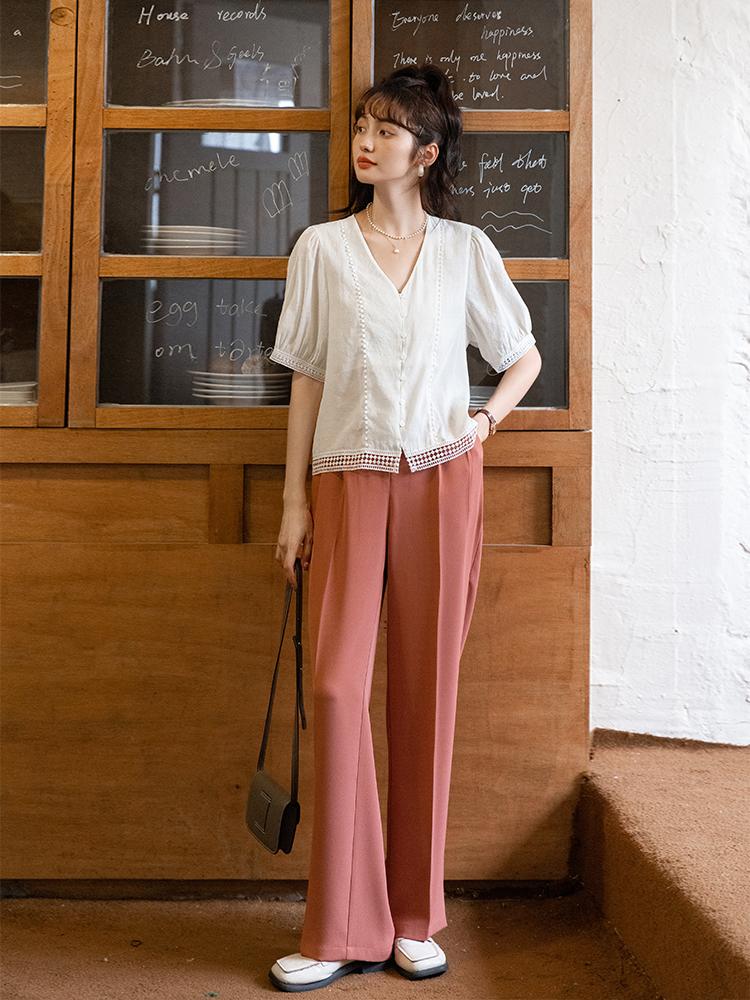 Mishow Chemise en dentelle pour femmes été élégant français Vintage manches bouffantes Basice évider col en v épissage Blouse femme vêtements MXB29X0313