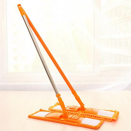 Plochý mop z nerezové oceli s dvojitým použitím a žinylkovou hlavicí pro mokré i suché čištění