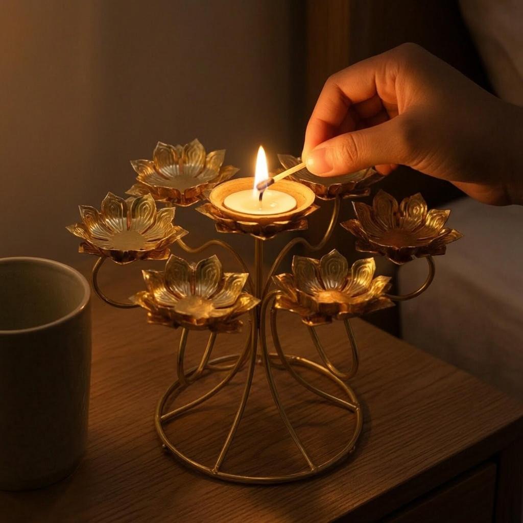 Lotus-Flower Oil-Lamp Stand Stable for Prayer Rooms