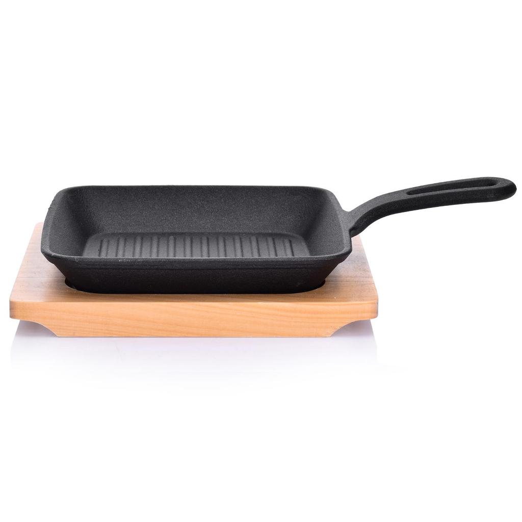 Cast Iron Grill Pan With Pinewood Base, MUSN DUKA