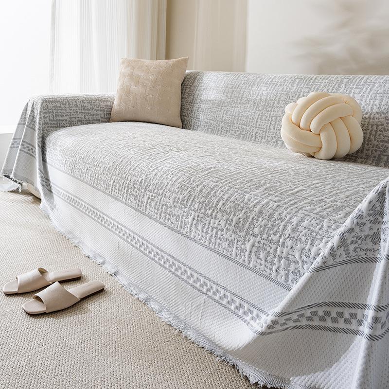 

Summer New Cool Doudou Modern Simple Sofa Towel Cool Comfortable Non-slip Dust-proof Sofa Cover Blanket Towel 180 * 130Cm single pack