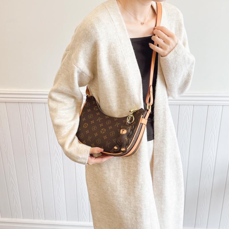 Premium Bag Women's Fashion Printed Moon Bag Retro Chain Bag Versatile Single Shoulder Oblique Span Bag Women