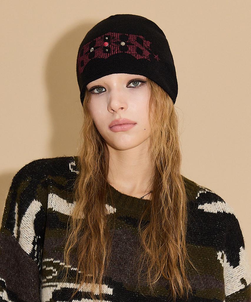 HOODHOOD 888 Studded Beanie Black