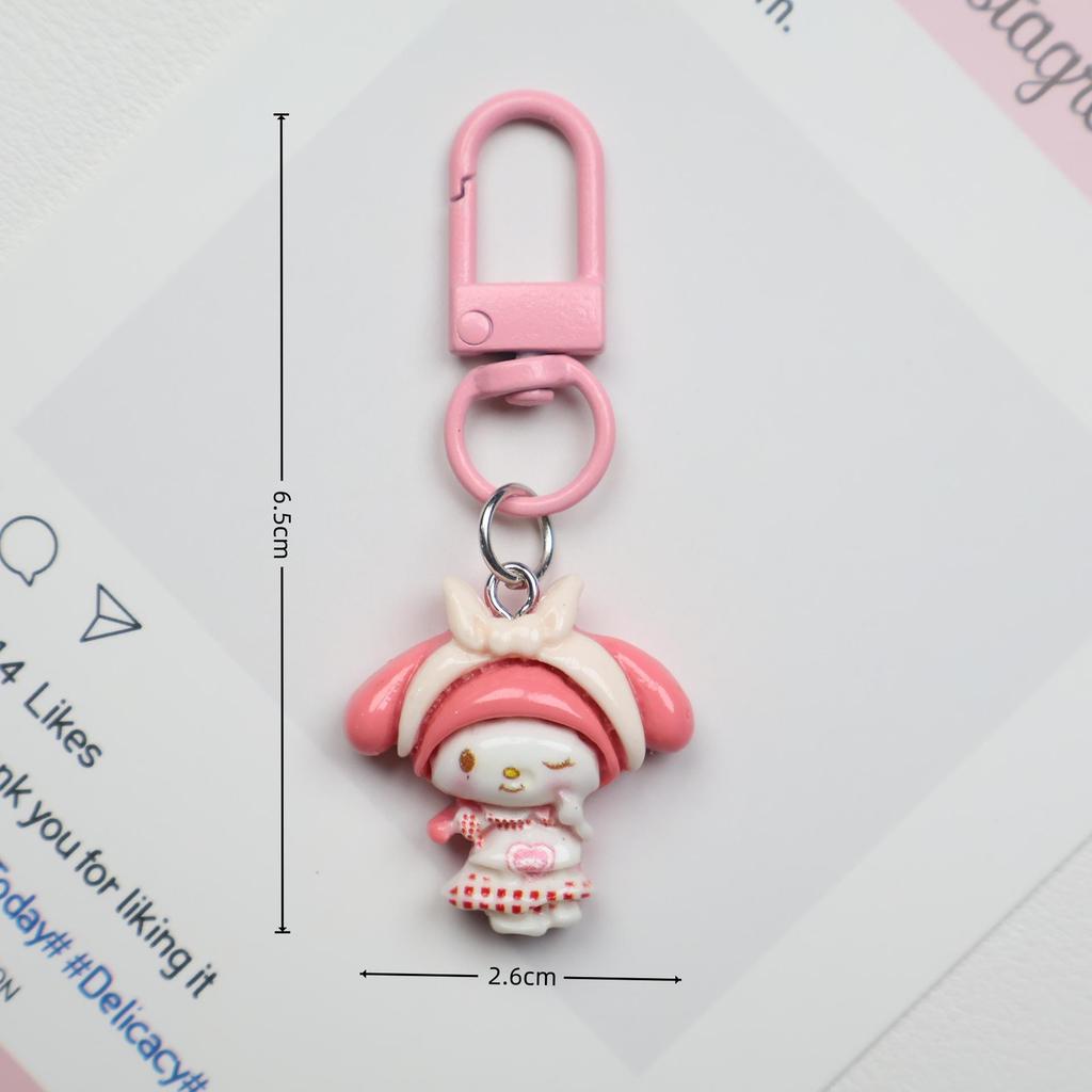 Cute Cartoon Resin Keychain: Sweet & Versatile Backpack accessory