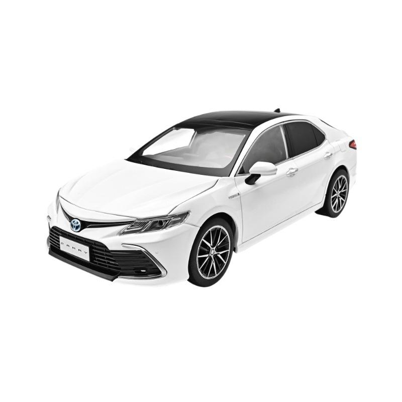 

1/18 Toyota Camry 2023 Alloy Miniature Car Model Diecast Metal Static Scale Model Car Collection Children Toy Car Vehicles белый
