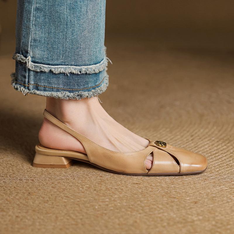 New Summer Women's Flat-soled Sandals Korean Version Bag Head Rear Empty Sandals Women's Comfortable Beef Tendon Soft Sole Large Size Shoes G