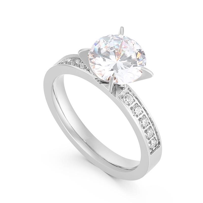 European-American Stainless Steel Zircon Ring: Simple, Four-Prong Creative Design