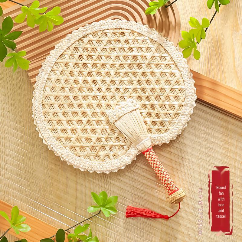 Handwoven Cattail Fan: Traditional Chinese Palm Leaf Fan for Summer