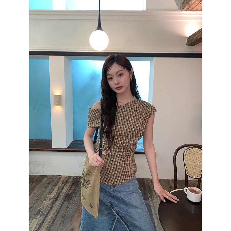2025 Summer French Design Plaid Off-Shoulder Slim Fit Top for Women
