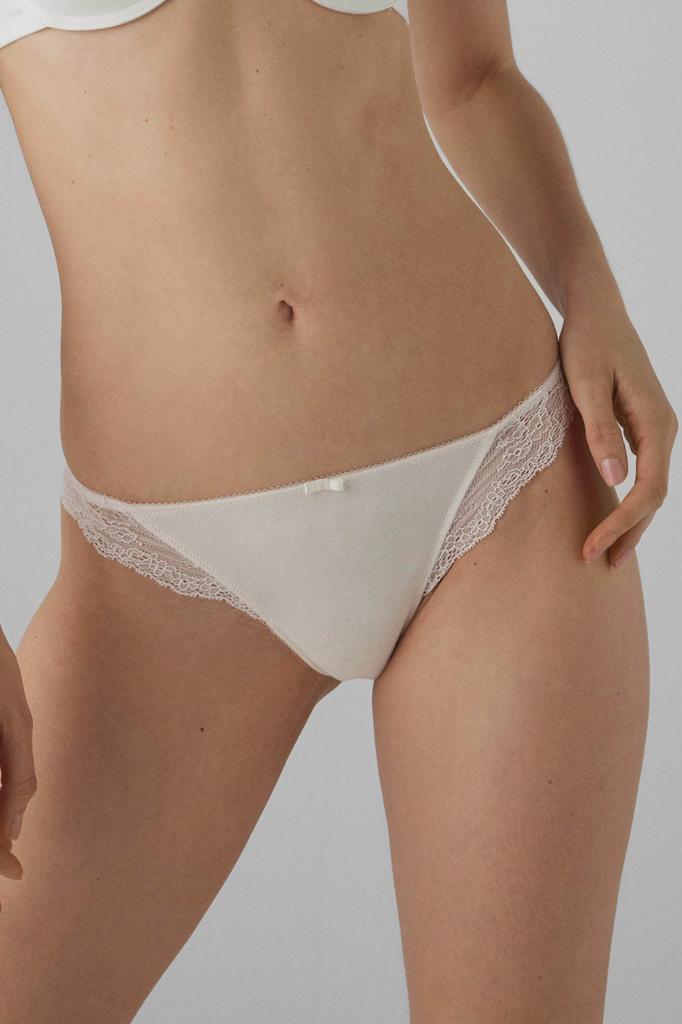 Ysabel Mora String Panties (85000)