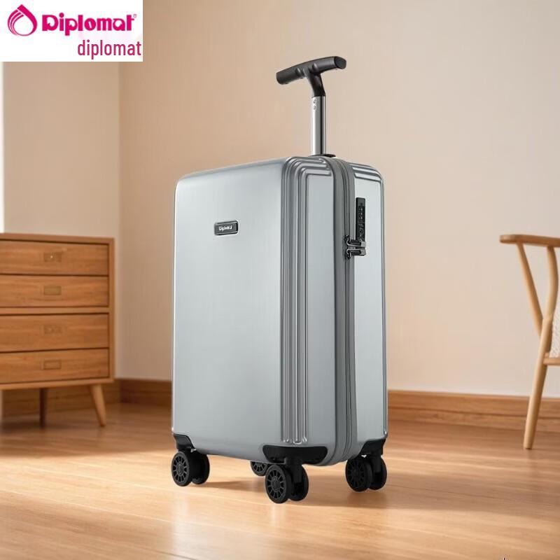 Diplomat Hardside Spinner Luggage