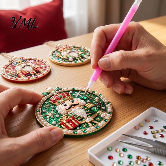 Decoración Artística de Pedrería para Adultos 12 Piezas Kit de Adorno de Pintura Navideña DIY, Juegos de Medias de Perlas Artificiales Decoración Colgante para Adultos, Corona de Árbol Festivo