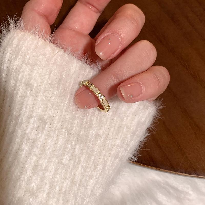 Shiny Zircon Pearl Open Ring for Women Luxury Ear Needles Earrings Fashion Simple Personality Wedding Jewelry