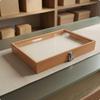 Holzglas Schmuckschatulle Transparenter Deckel Band-Display Metallverschluss Organizer-Tablett Beige