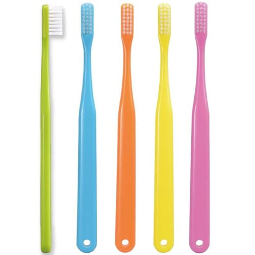 Ci Basic Toothbrushes (20-Pack) for Dental Clinics (Set of 20, Ultra-Fine and Flat Bristles, Medium, 5 Assorted Colors)