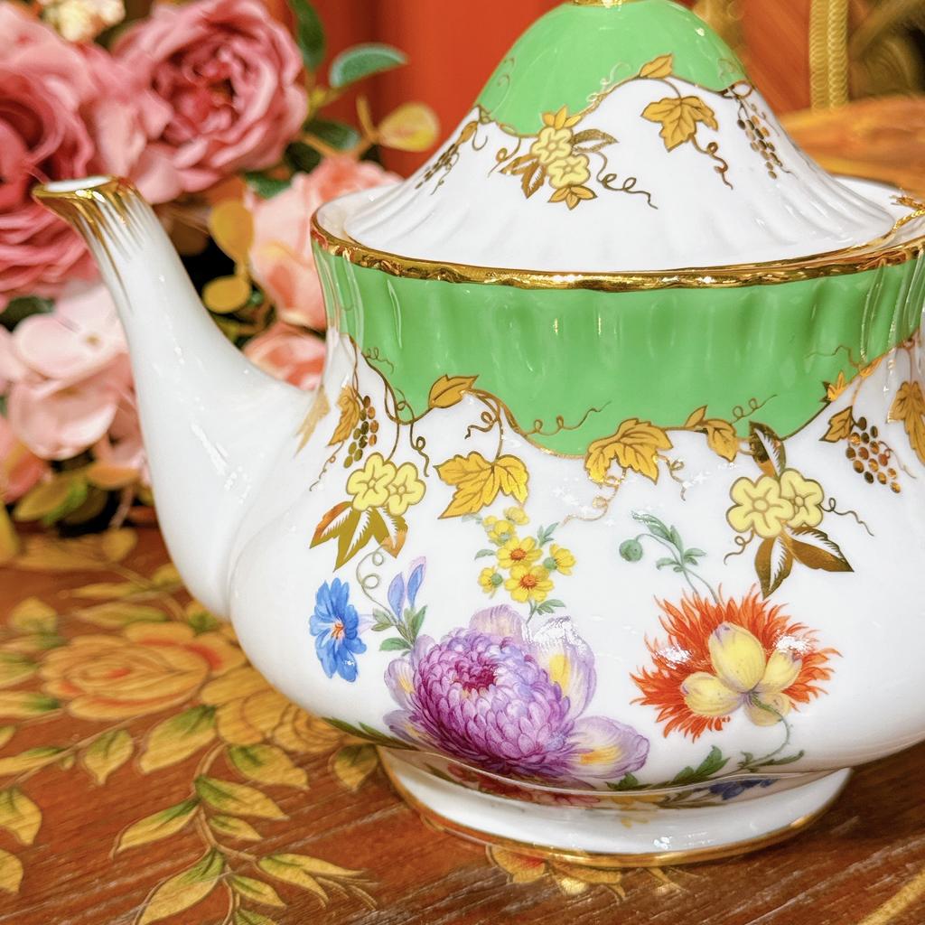 1pc Porcelain Tea Set British Style Retro Ceramic Tea Set High-end Floral Coffee Set Afternoon Tea Pot For Home Tea Party Restaurant Coffee Shop Tea A