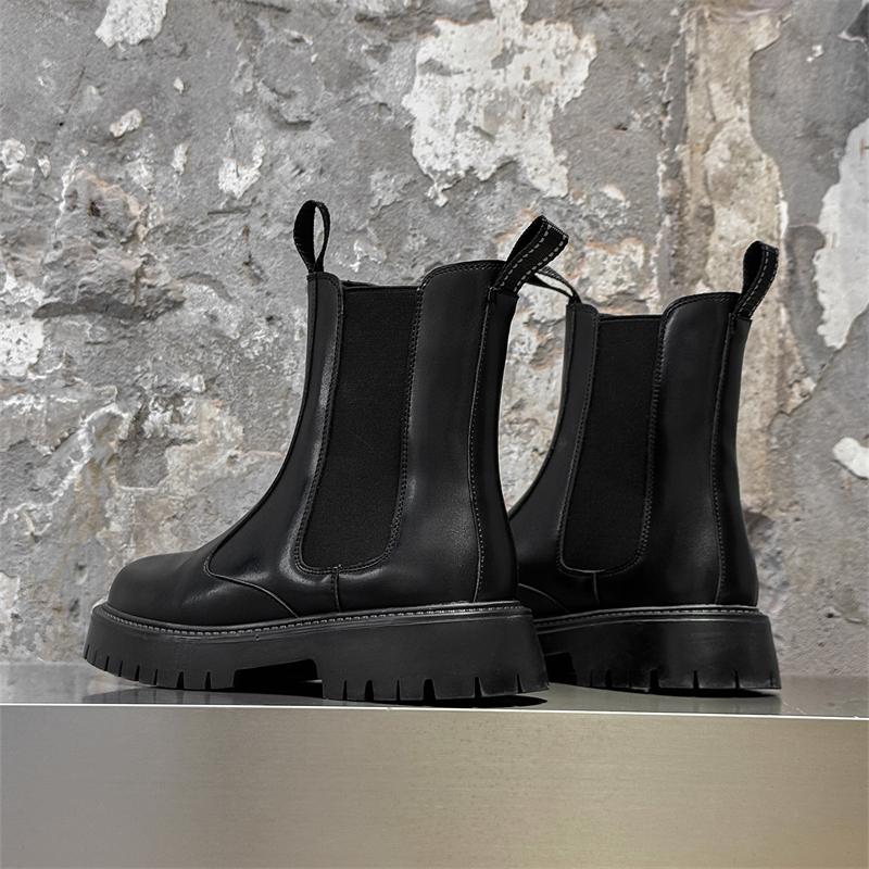 Black Autumn Winter Men High Top Boots Thick Sole Stylish Durable Breathable Comfortable Youthful Chimney Boots