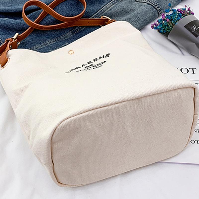 2021 New Canvas Shoulder Bag for Women Large Capacity Handbag and Tote Letter Designer Messenger Bag Crossbody Bag Tote