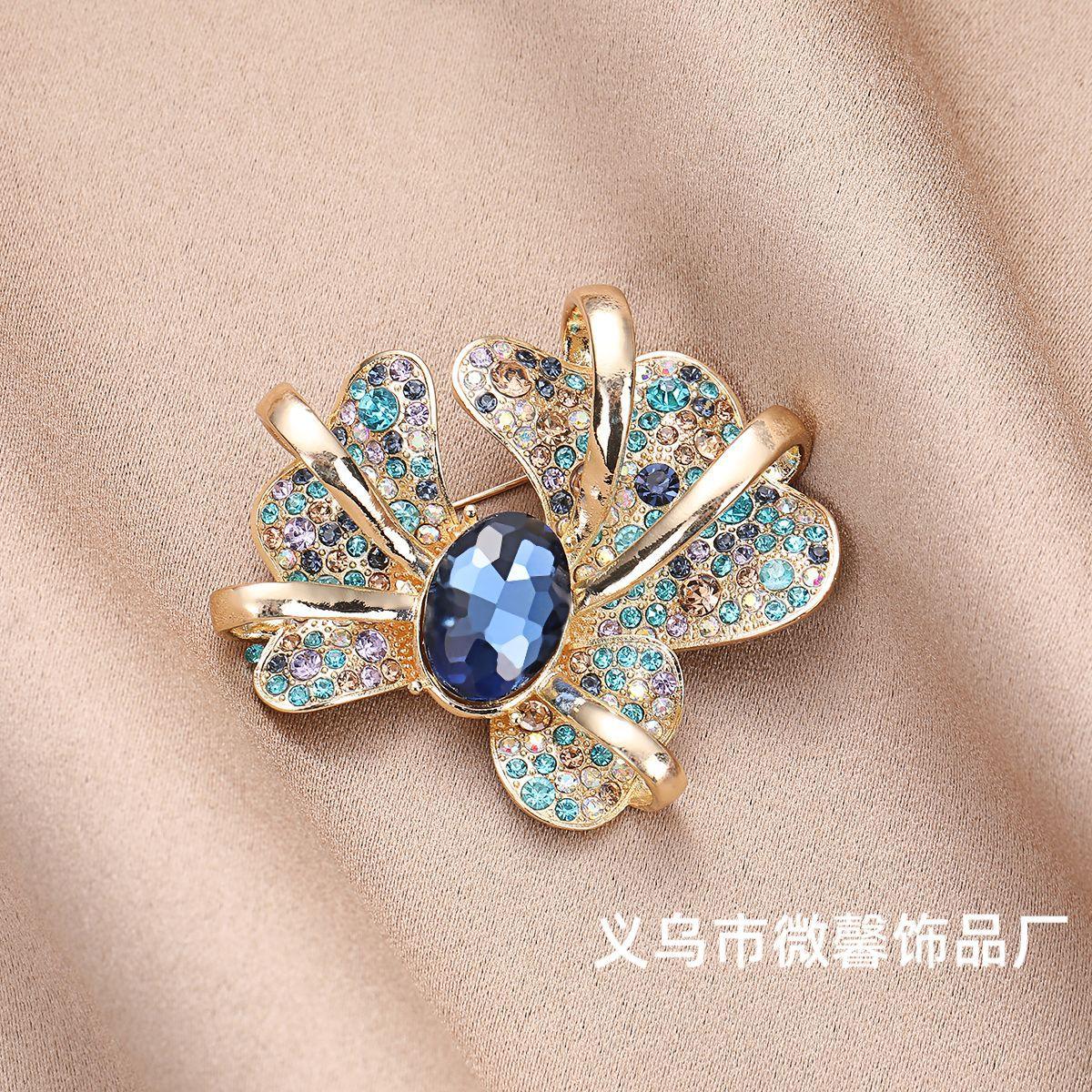 Французская ретро изысканная брошь-ирис персонализированный высококачественный нишевый дизайн аксессуары для костюма булавки против света