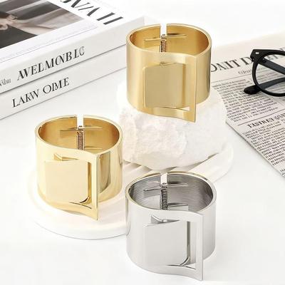 2025 Trendy Metal Belt Buckle Bangle Bracelet