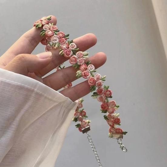 Boho Embroidered Floral Choker Retro Pink Flower Choker Adjustable Vintage Lace Collar Choker for Women Girls