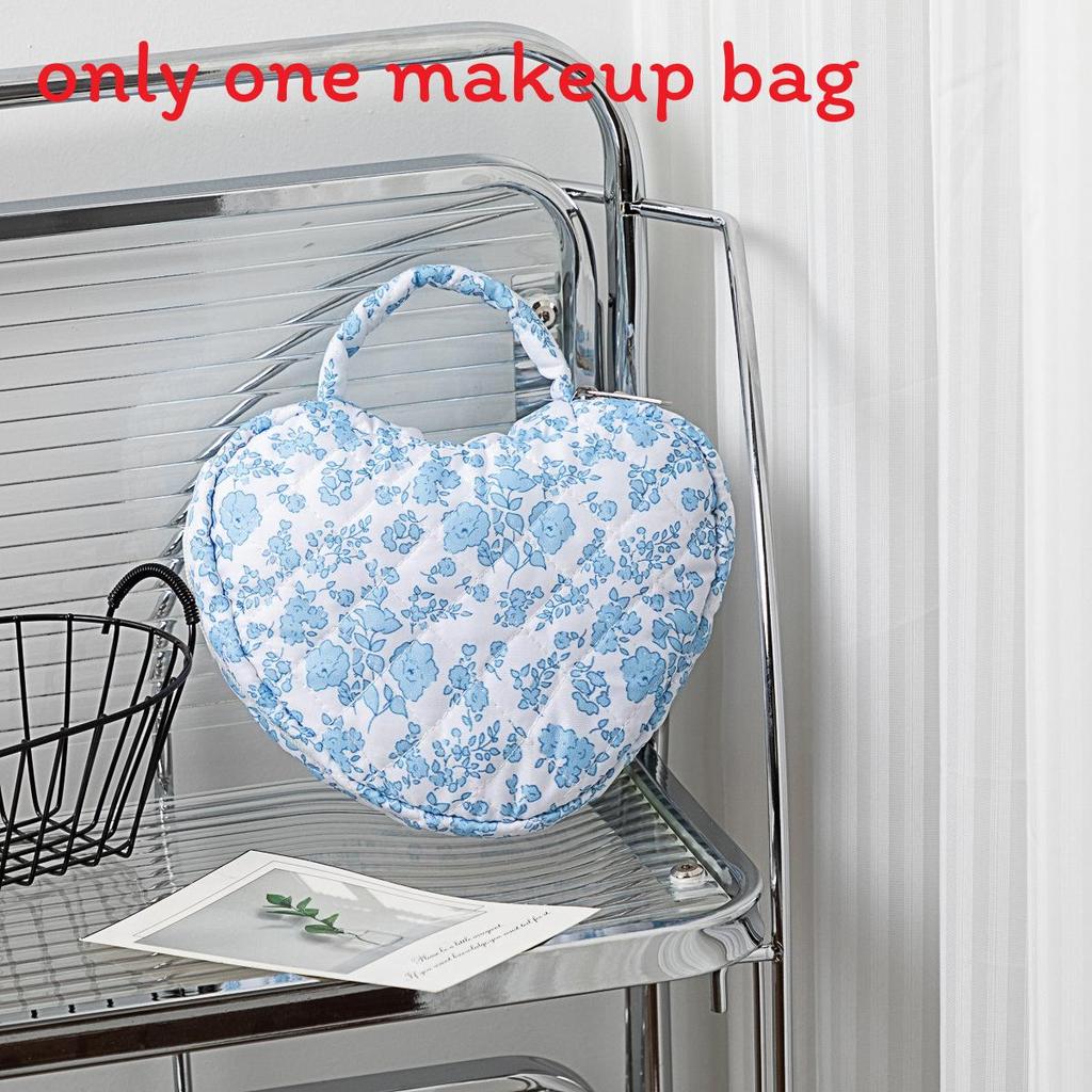 Floral Woman Travel Makeup Bag With Large Capacity And Quilted Design For Home Storage