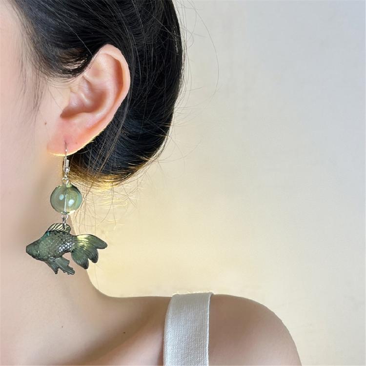 Unique Ear Buckles Goldfish Charm Earrings Elegant Accessories Fashion Females Ear Jewelry Suitable for Party Daily
