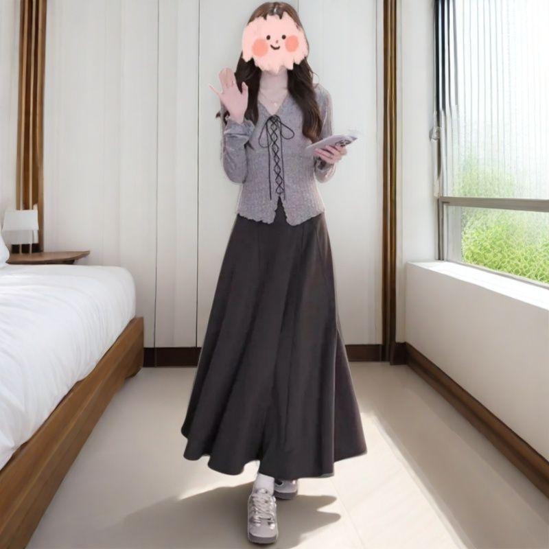 Women's Slim-Fit Knit Top & Long Velvet Skirt Two-Piece Set for Spring & Autumn