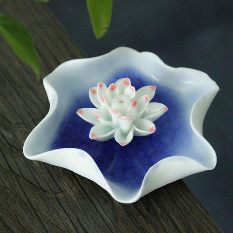 Handmade Ceramic Crafts Lotus Incense Base Aromatherapy Burner Sandalwood Stick Incense Holder for Living Room Home Decor