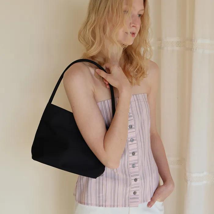 Nearest Bag _ Black