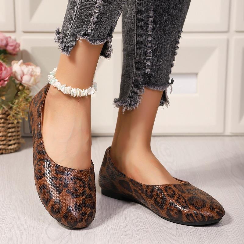 Leopard Flats Women Shoes Summer New Loafers Shoes 2025 Casual Sport Woman Sneakers Walking Shallow Marie Janes Zapatos