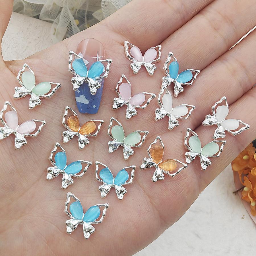 Luxury 3D Silver Cat Eye Butterfly Nail Art Rhinestones