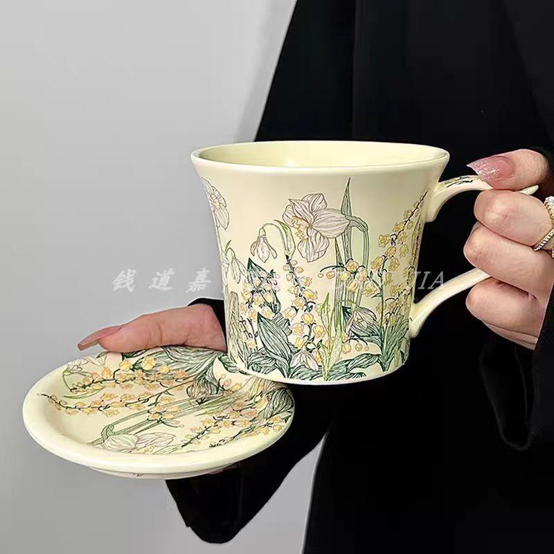 Vintage Ručně Malovaný Kreslený Květ Velkokapacitní Hrneček Keramický Šálek Šálek na Kávu Šálek na Vodu Suvenýr Snídaňový Šálek