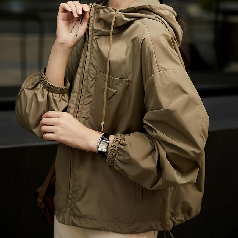 Light Anti-wrinkle Memory Fabric Casual Short Hooded Jacket Outdoor Trench Coat Jacket Women's Black Spring New